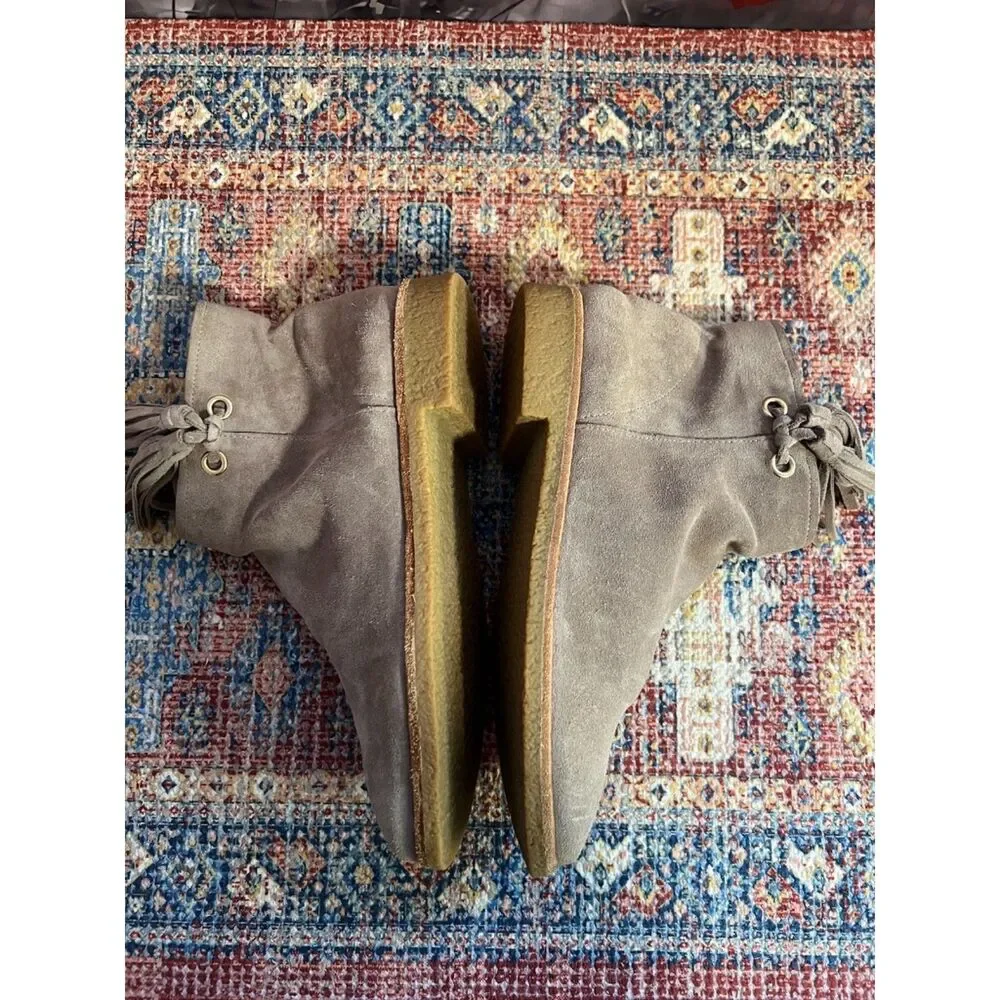 Kate Spade Bellamy ankle boot in EUC. Size 8.